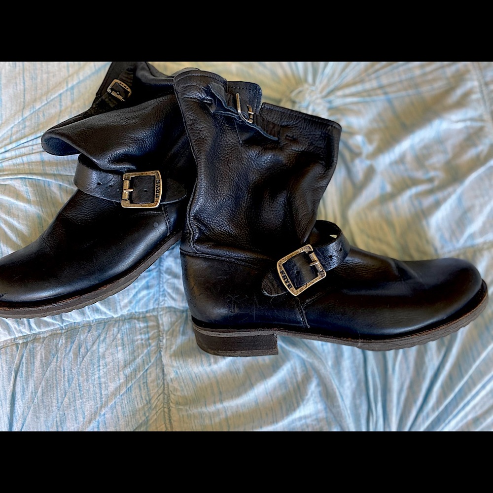 Frye Boots size 8.5! Veronica Short!!
